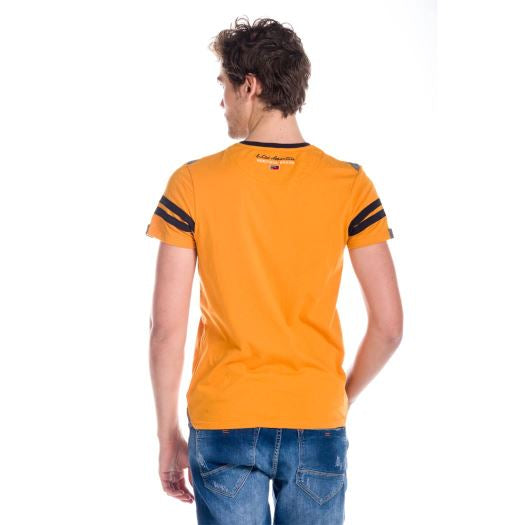 Ockerfarbenes, kurzärmliges, gestreiftes Herren-T-Shirt mit V-Ausschnitt – Koroshi 1811MC57
