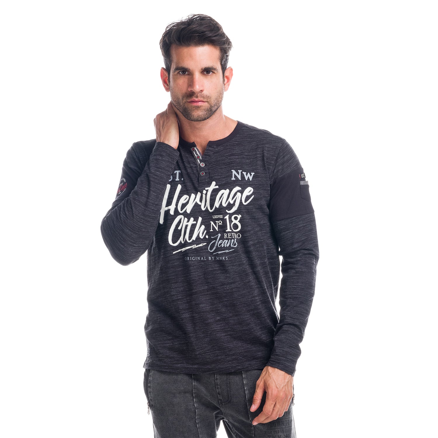 Printed long sleeve t-shirt