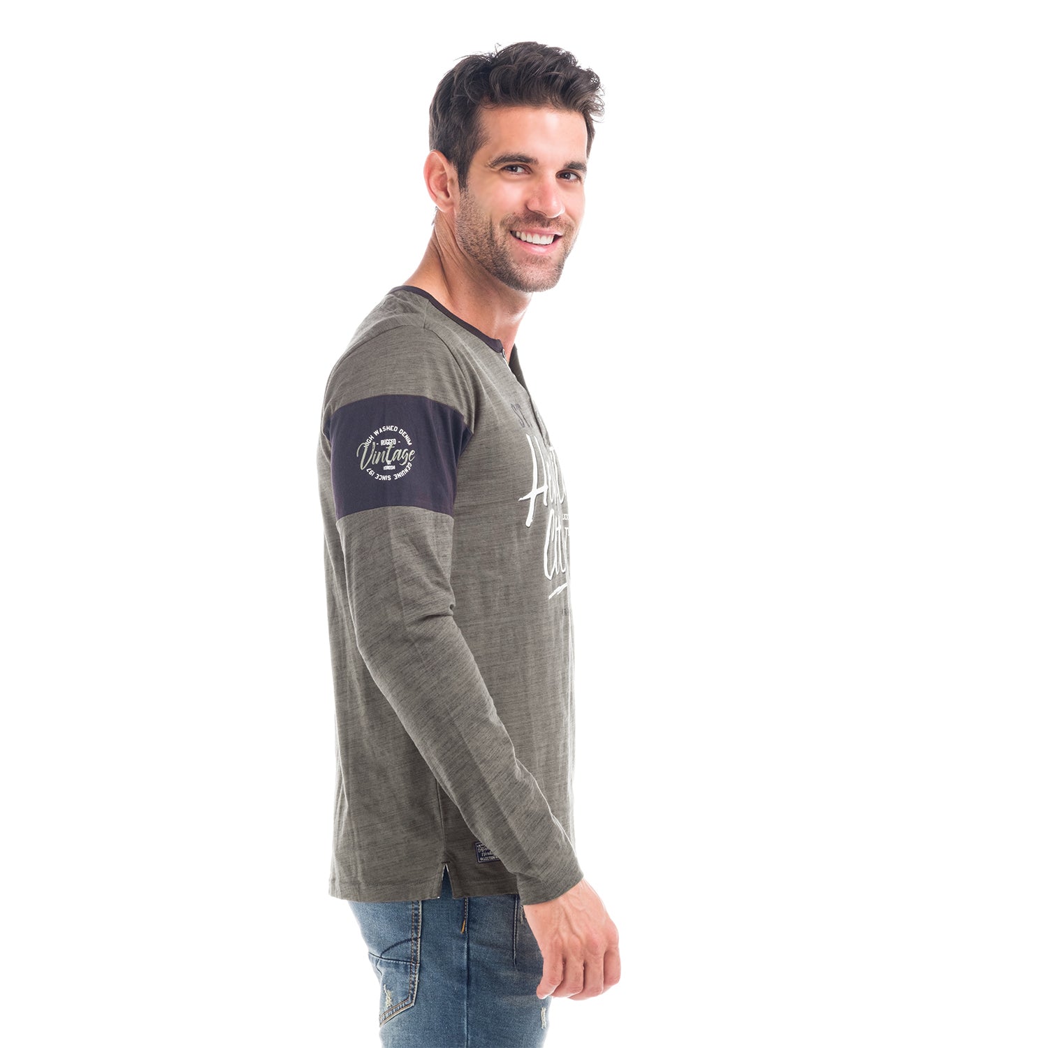 Printed long sleeve t-shirt