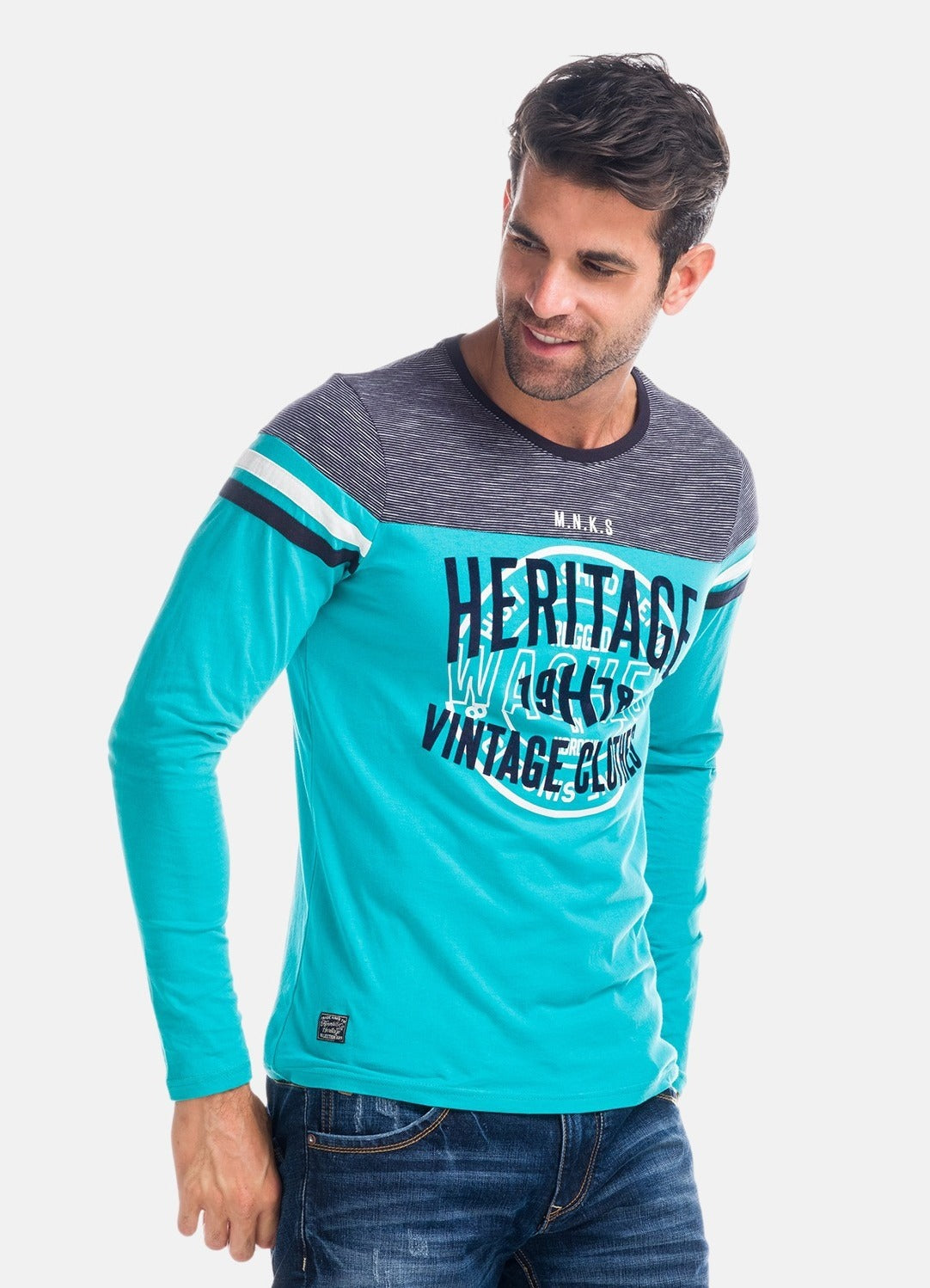 T-shirt a maniche lunghe a righe