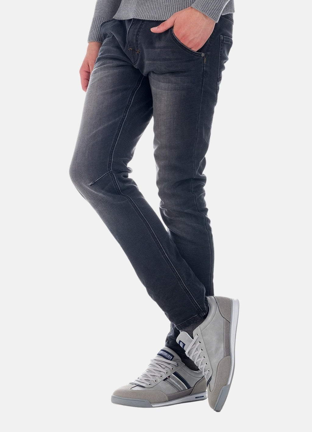 Slim black worn denim