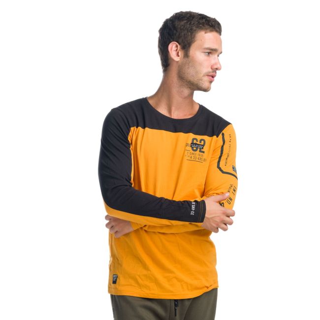 Zweifarbiges Langarm-T-Shirt für Herren, gelbe Rückansicht – Koroshi 1921ML07