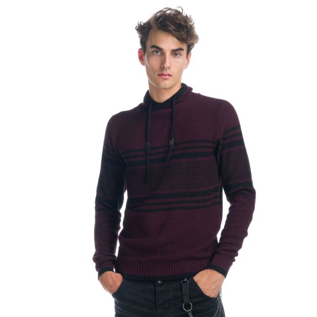 Pull rayé avec col réglable et cordon de serrage