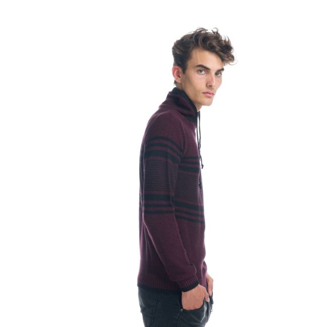 Pull rayé avec col réglable et cordon de serrage