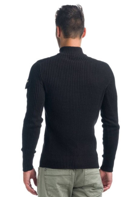 Pull en maille côtelée à manches longues