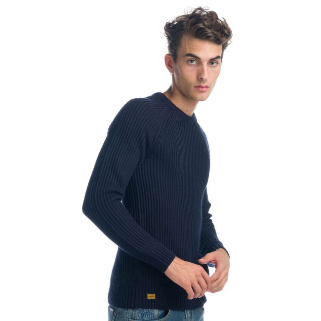 Maglia a coste e fantasia