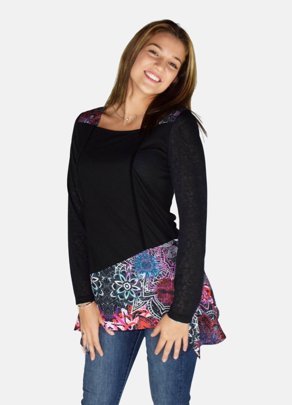 T-shirt à manches longues avec ourlet asymétrique