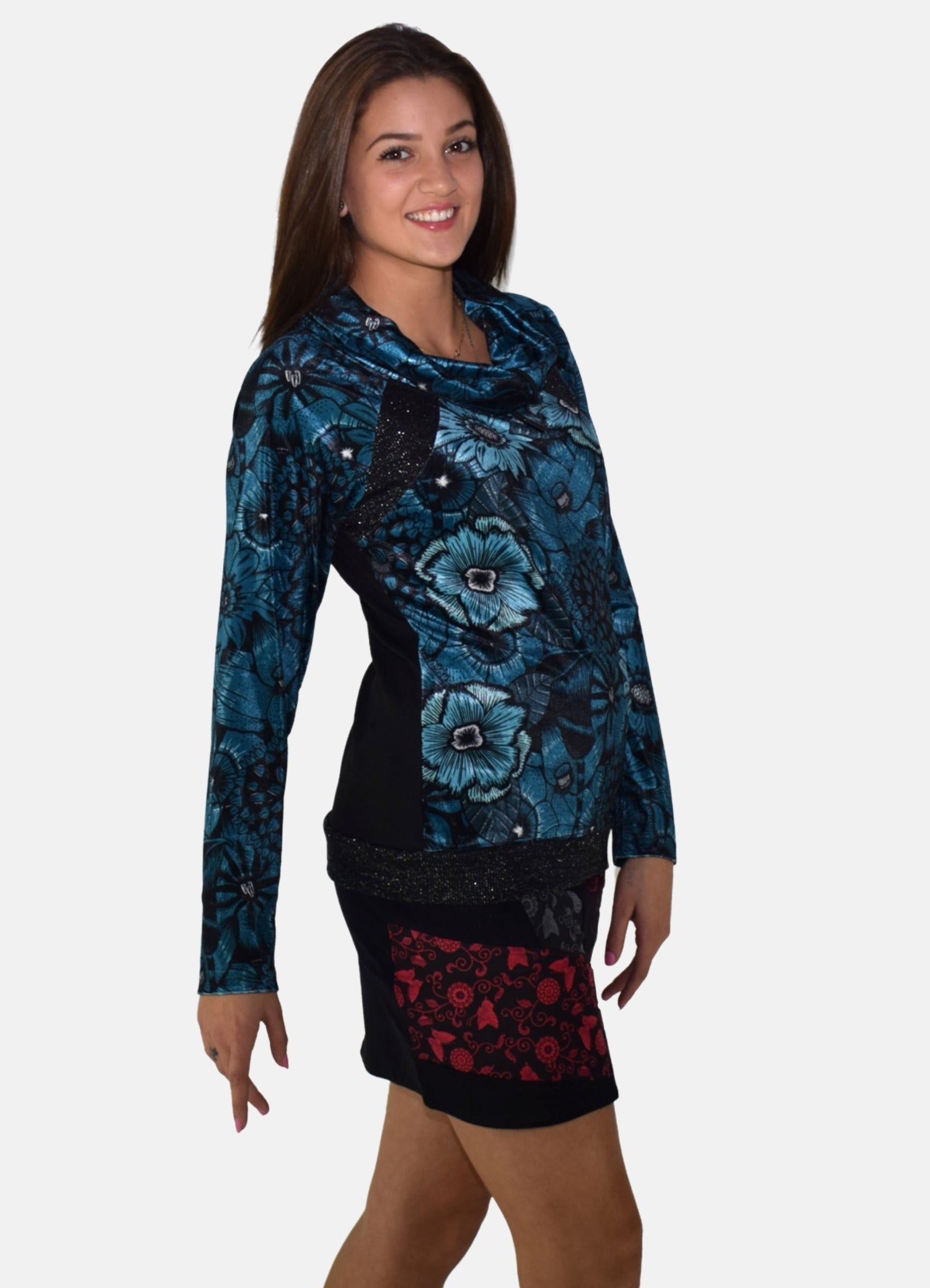 Camiseta azul manga larga mujer  estampada con cuello ajustable con cordón y lurex