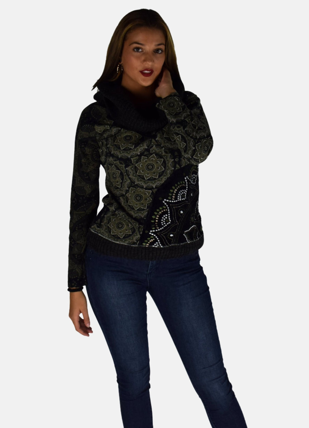 CAMISETA ESTAMPADA CUELLO VUELTO