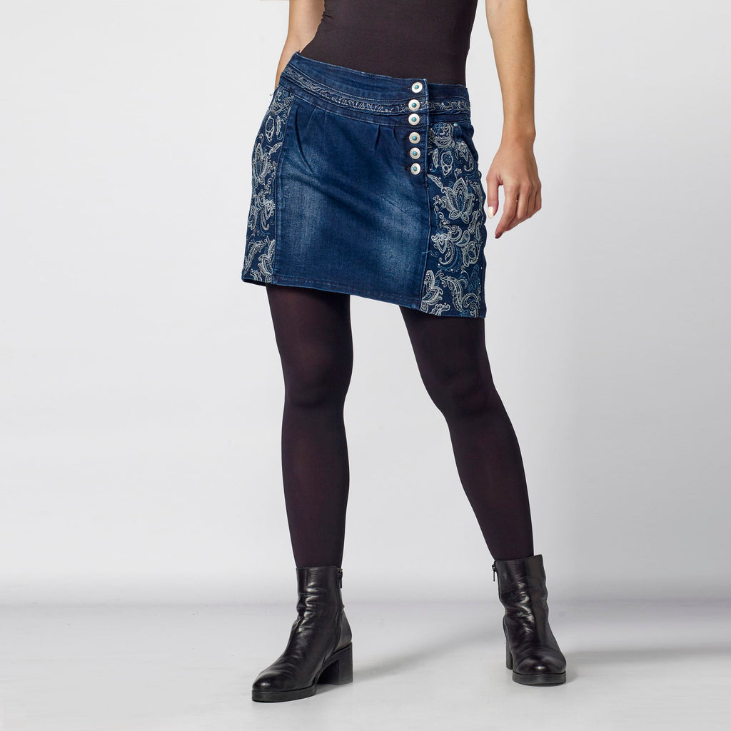 Image 1 for product 2012FA02 with color 000007