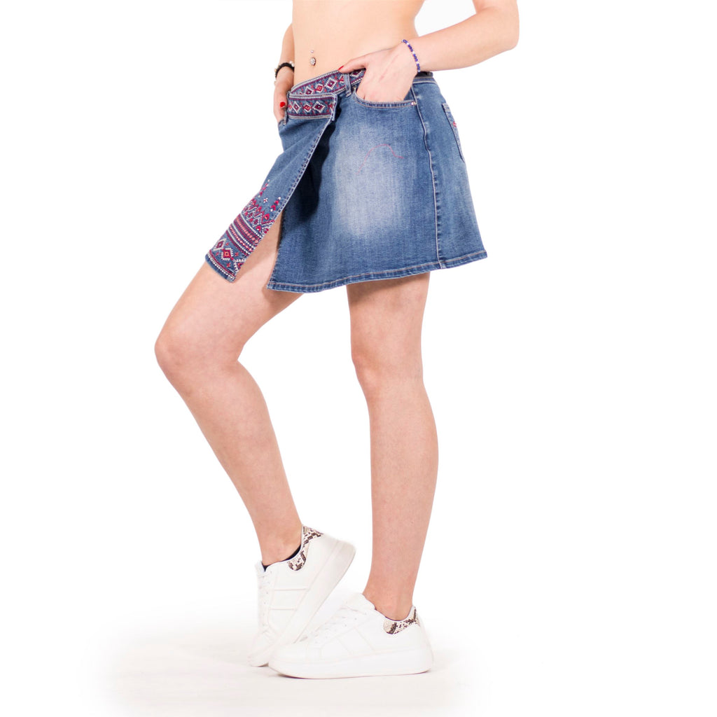 Image 2 for product 2012FA06 with color 000301