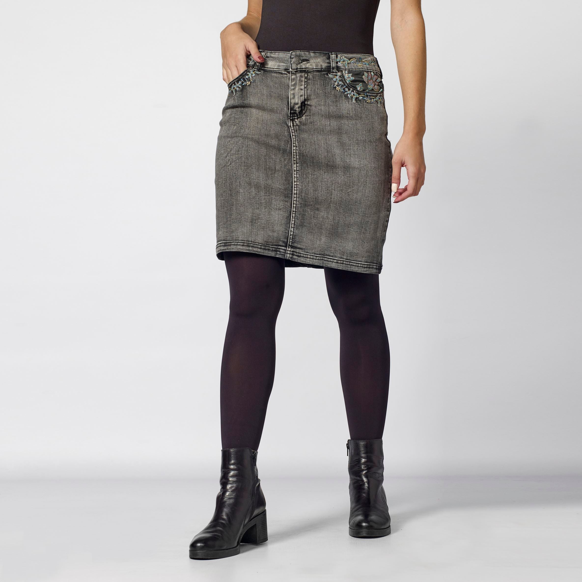 Image 1 for product 2012FA08 with color 000005