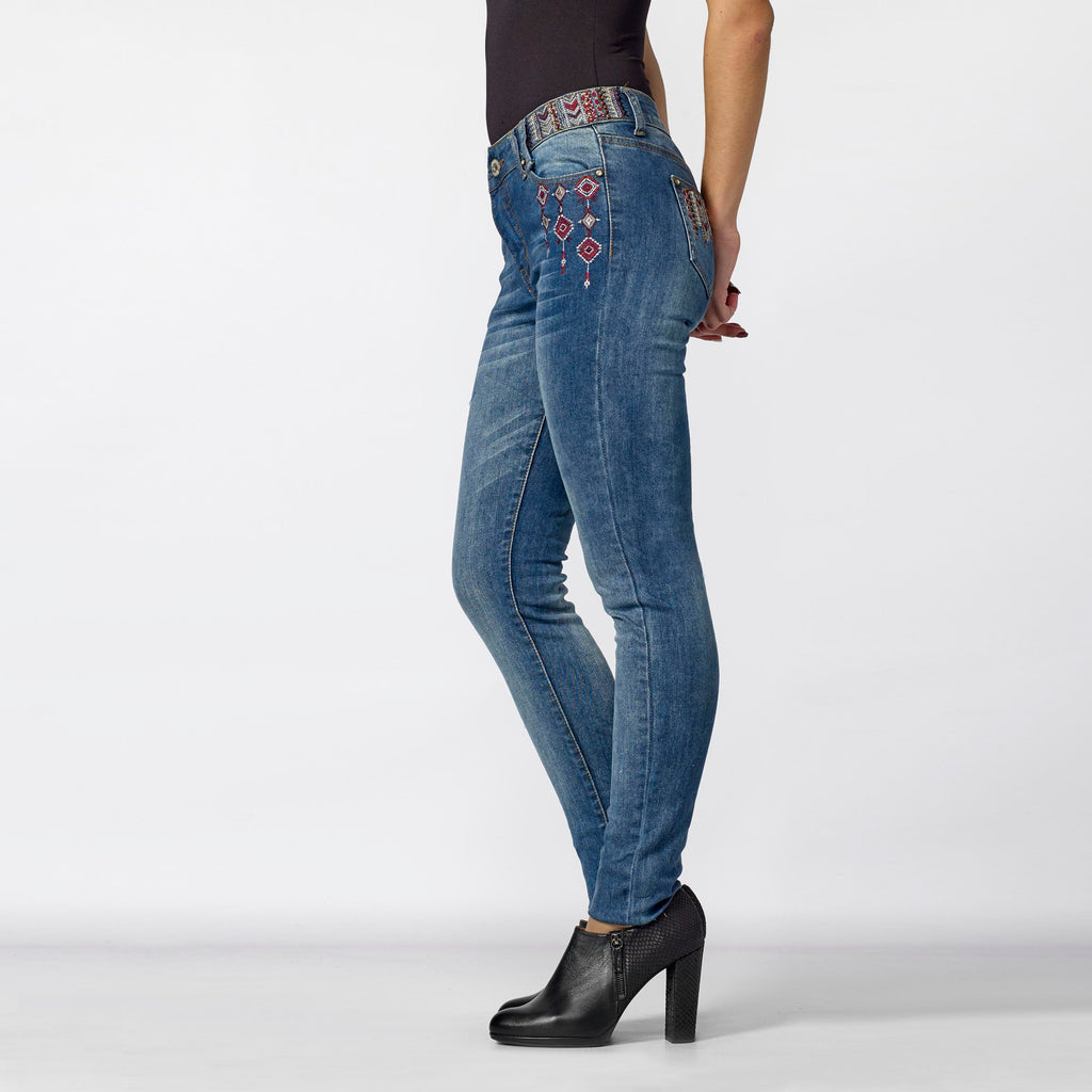 Bild 6 für Produkt 2012PT11 mit Farbe 000302