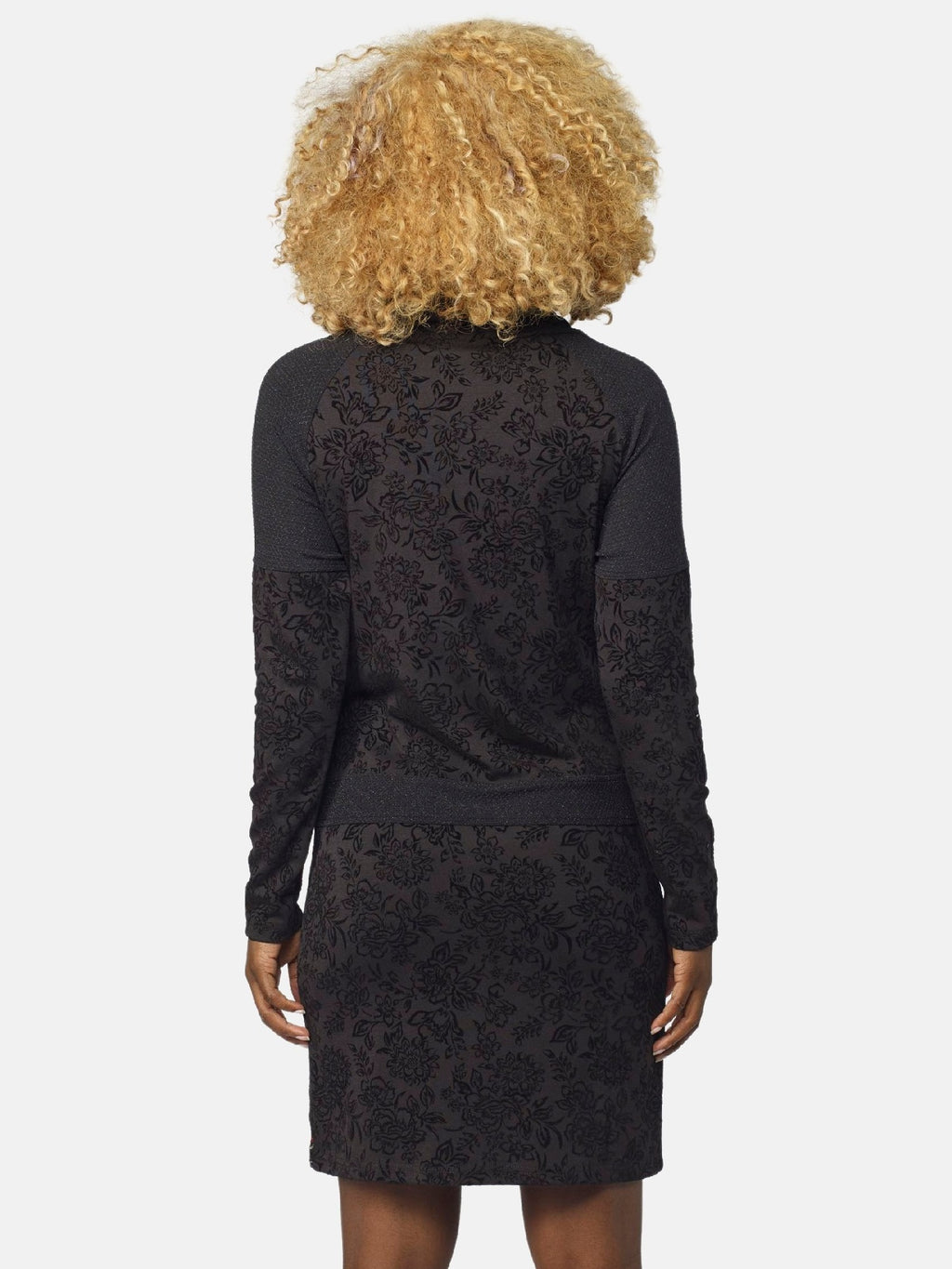 2022VS10-000003-2022VS10_000003_2