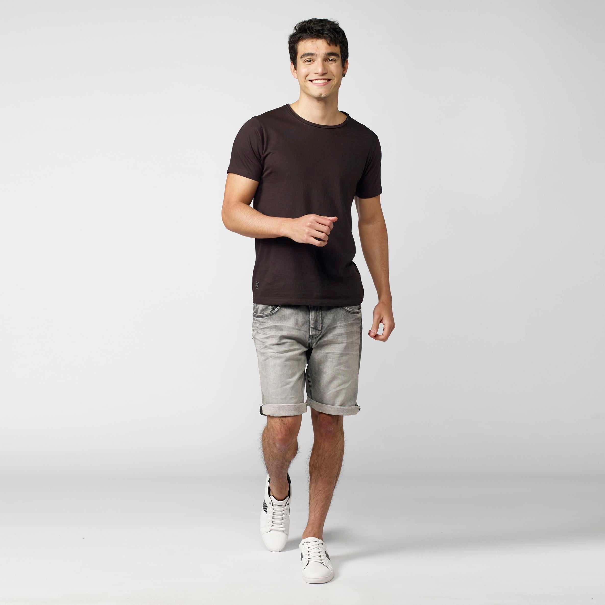 T-shirt manches courtes homme noir en coton bio - Koroshi 2111MC61