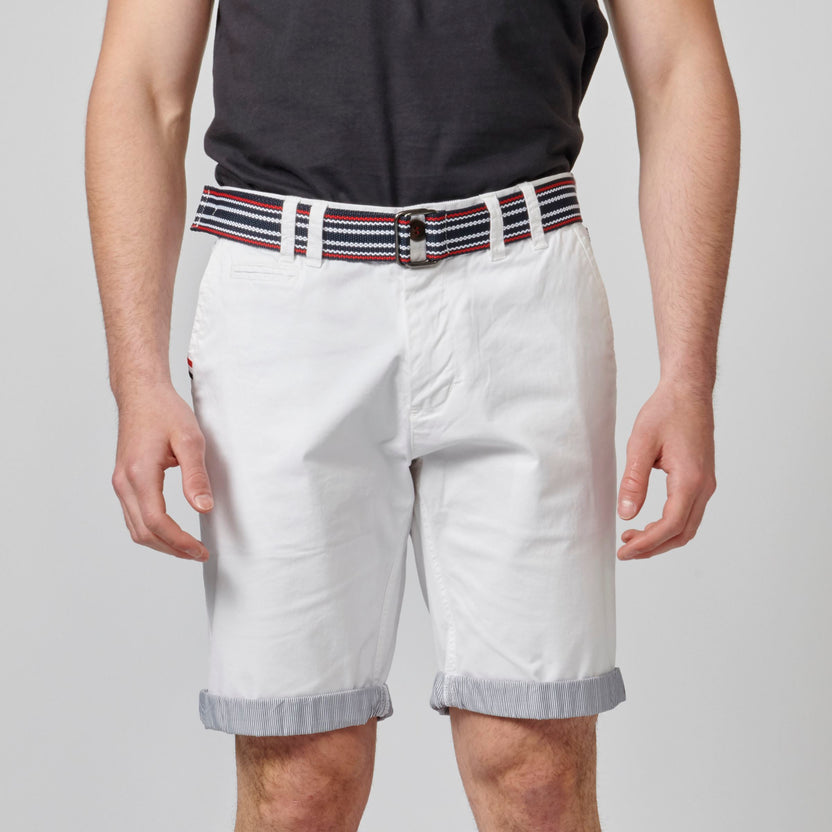 Men's white stretch cotton chino shorts side view - Koroshi 2111PS07