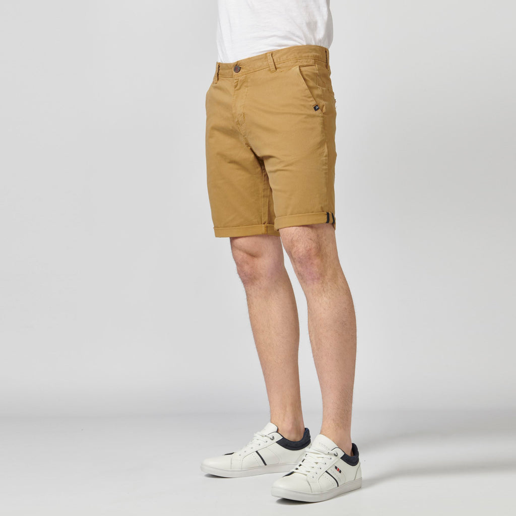 Short chino homme en coton stretch ocre - Koroshi 2111PS08