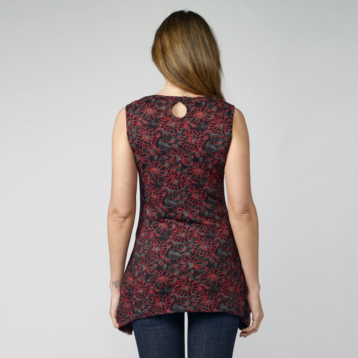 Women's ethnic print sleeveless top red asymmetric hem - Koroshi 2112TP67