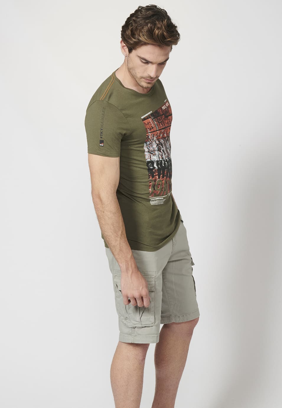 Khaki men's short sleeve front print t-shirt - Koroshi 2211MC12