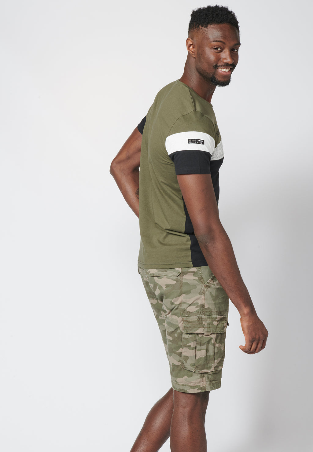 Short sleeve T-shirt with 100% cotton combination for Men