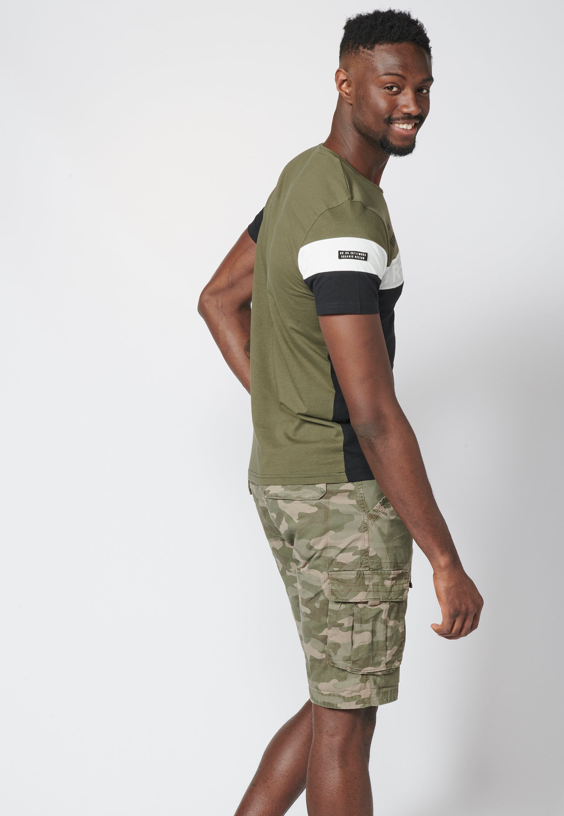 Short sleeve T-shirt with 100% cotton combination for Men