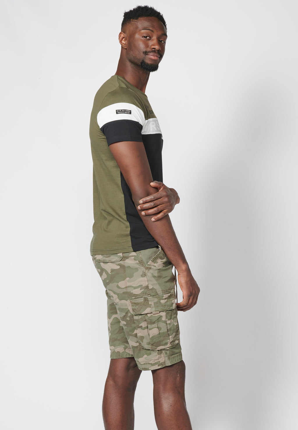 Short sleeve T-shirt with 100% cotton combination for Men