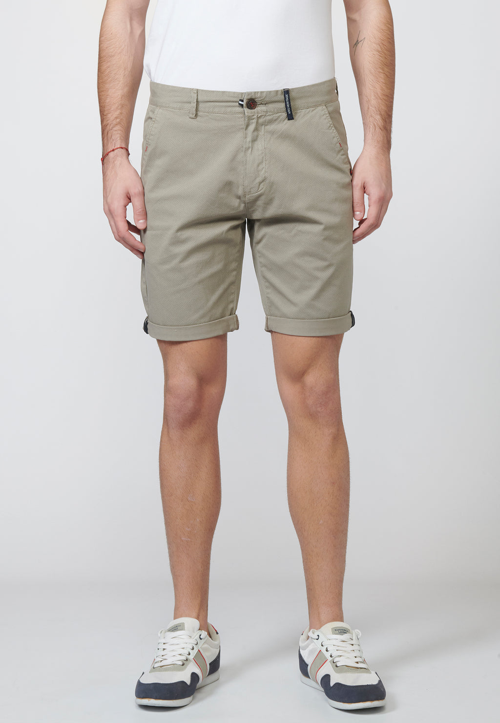 Micro printed chino shorts for men in mink - Koroshi 2211PS08