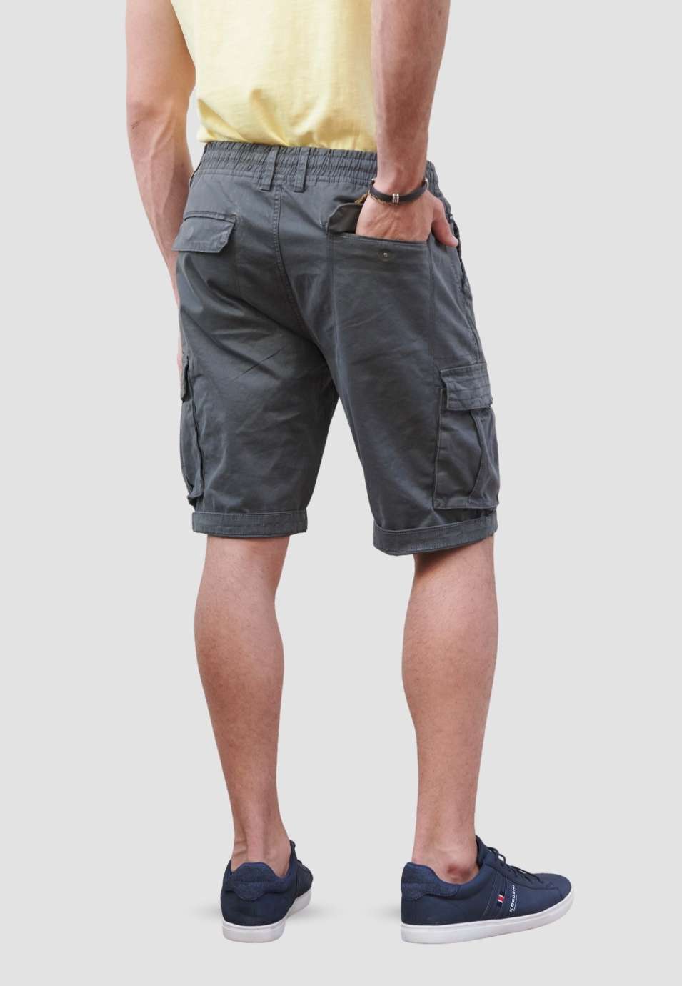 Bermuda Cargo Homme 7 Poches Taille Élastique – Koroshi