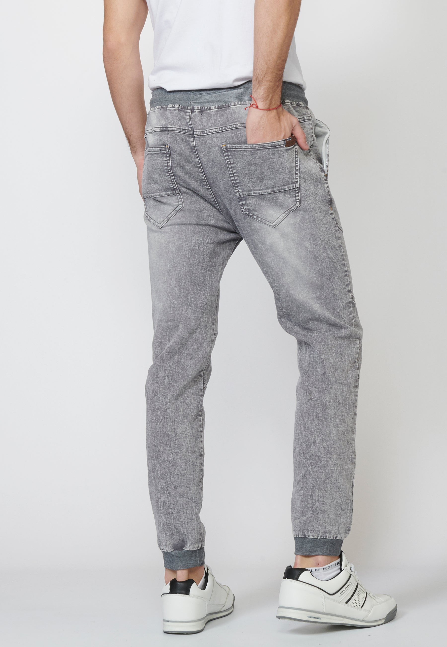 Immagine 6 per il prodotto 2211PT85 con colore 000307