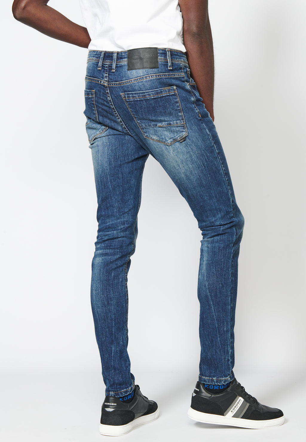 2221PT27-000301-2221PT27_000301_4