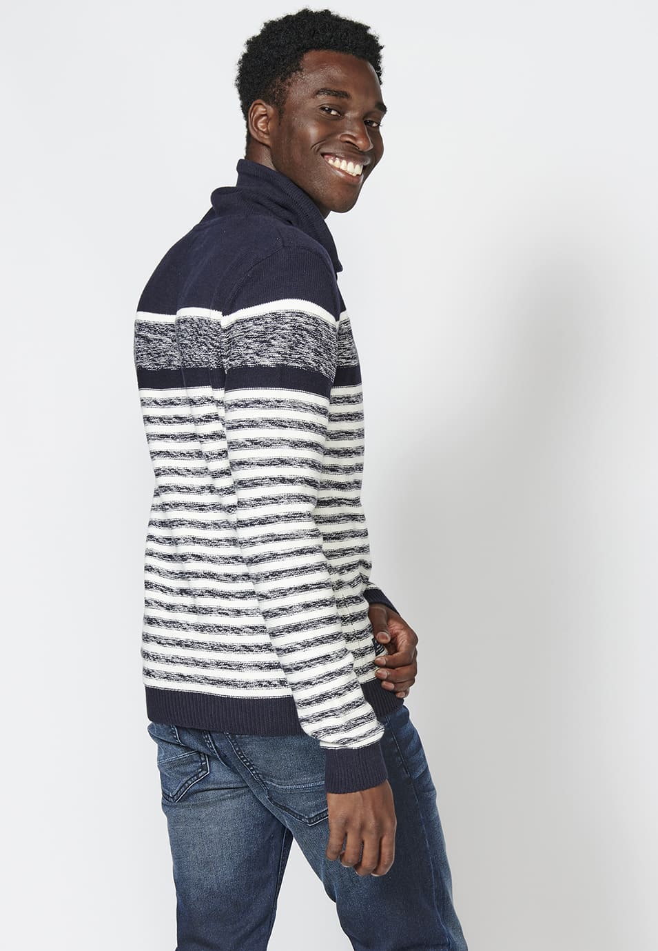 2221TR02-000039-2221TR02_000039_9