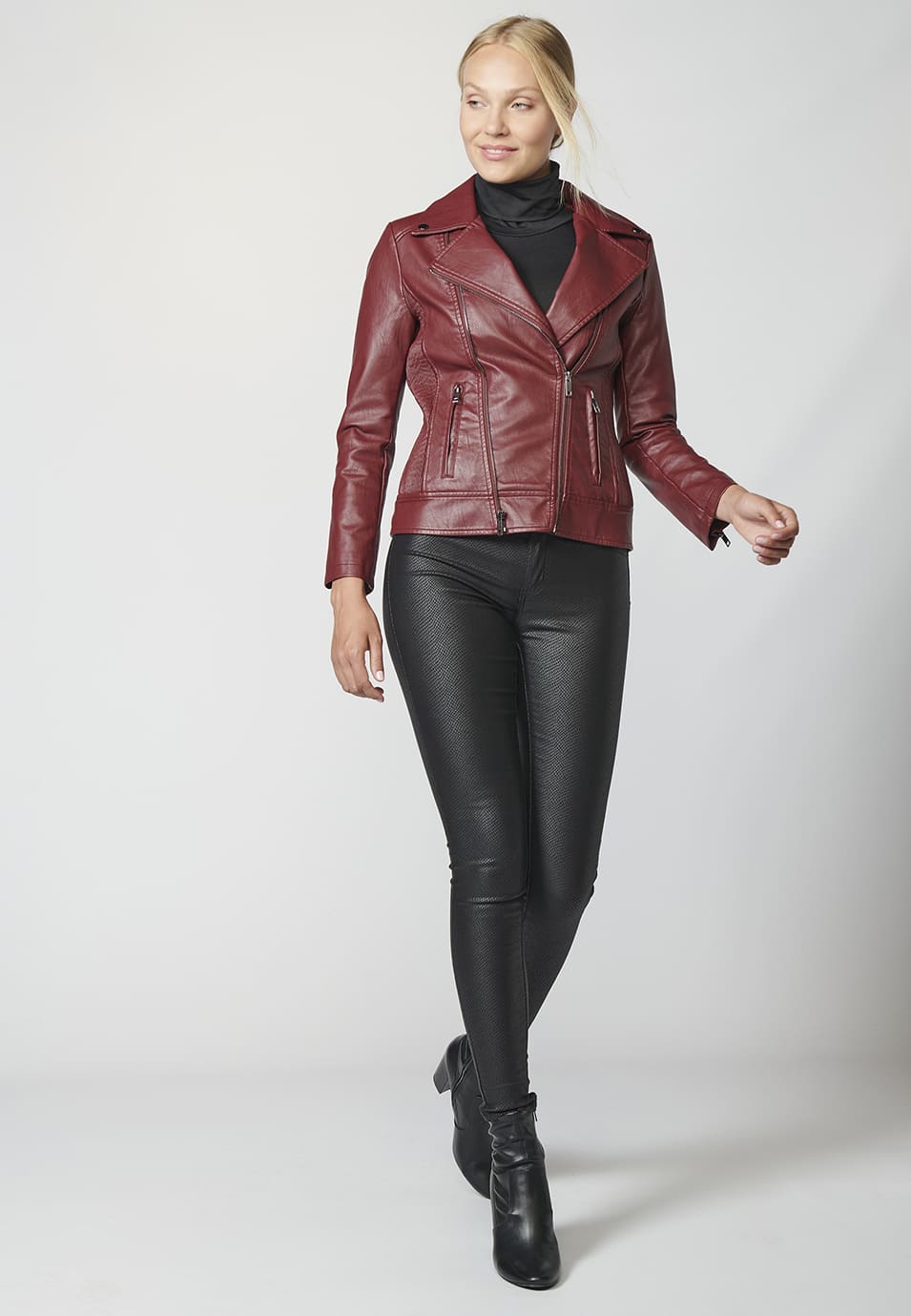 Image 2 for product 2222JA00 with color 000015