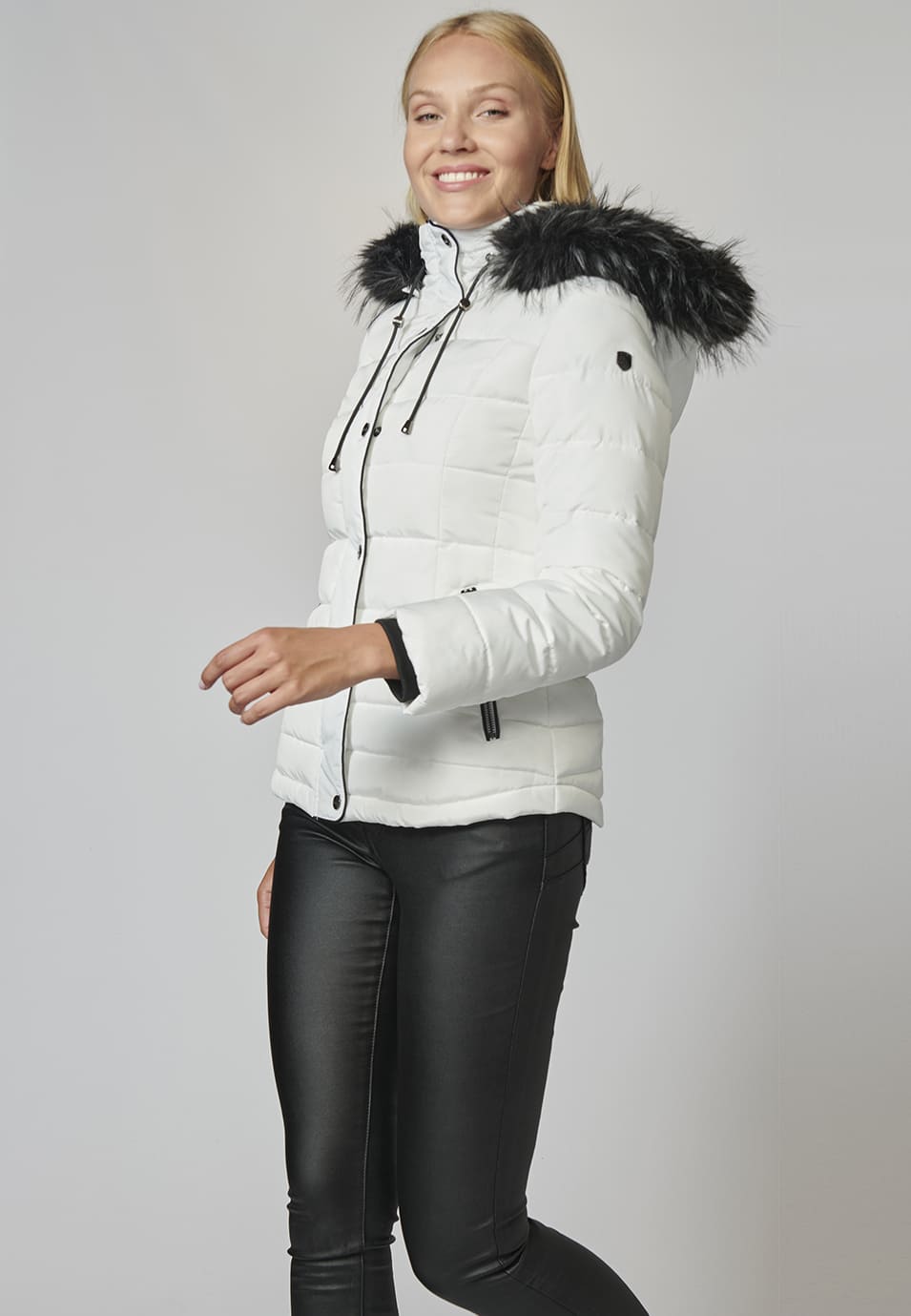 Image 4 for product 2222JA69 with color 000001