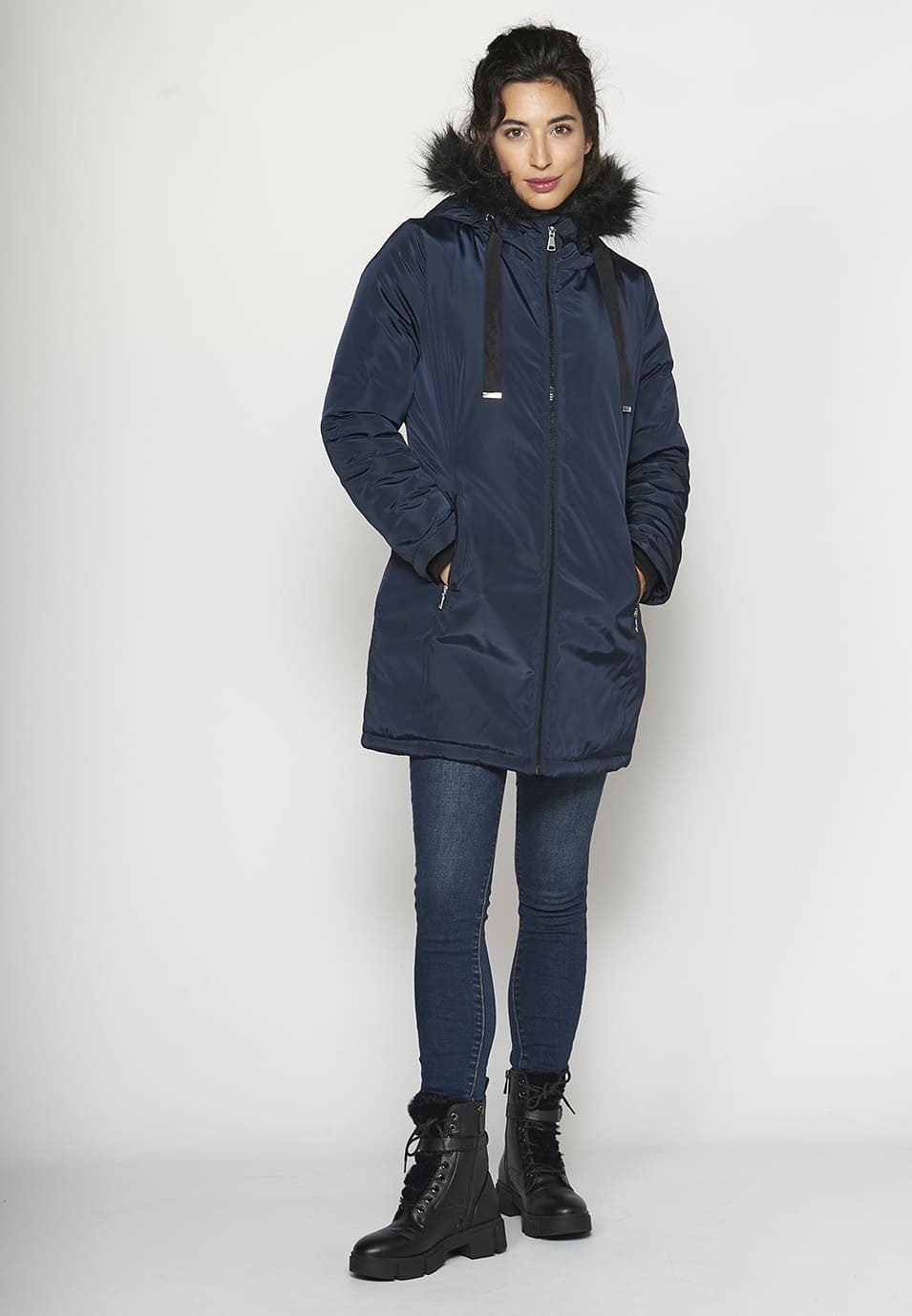 Image 2 for product 2222JA81 with color 000039