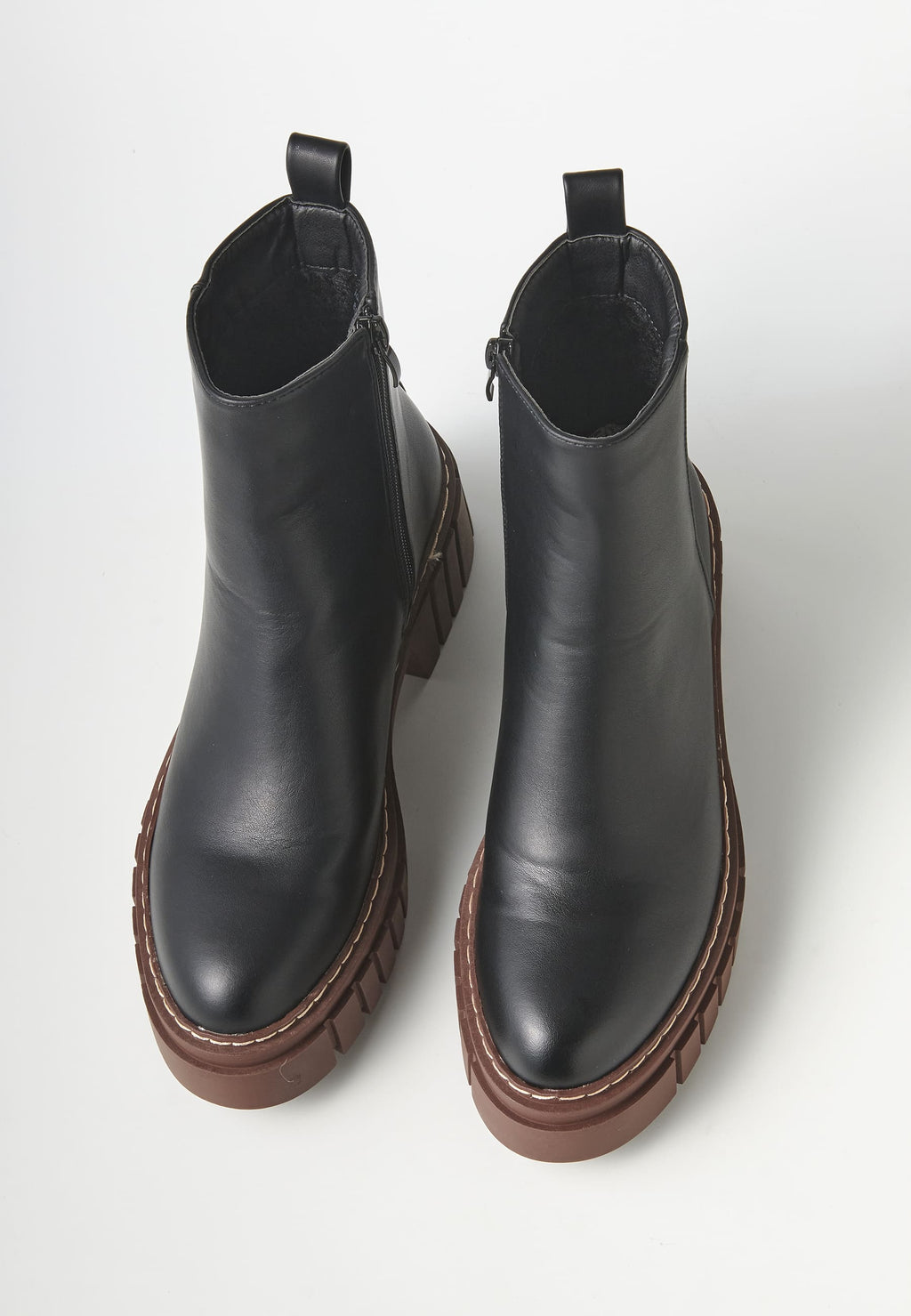 Botines negros con interior forrado para mujer efecto piel | moda actual