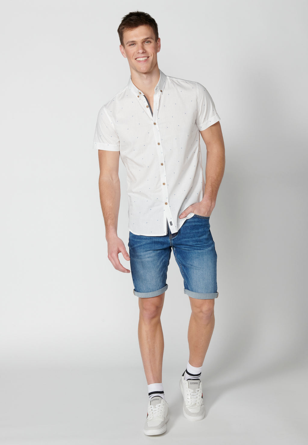 Image 2 for product 2311CC32 with color 000001