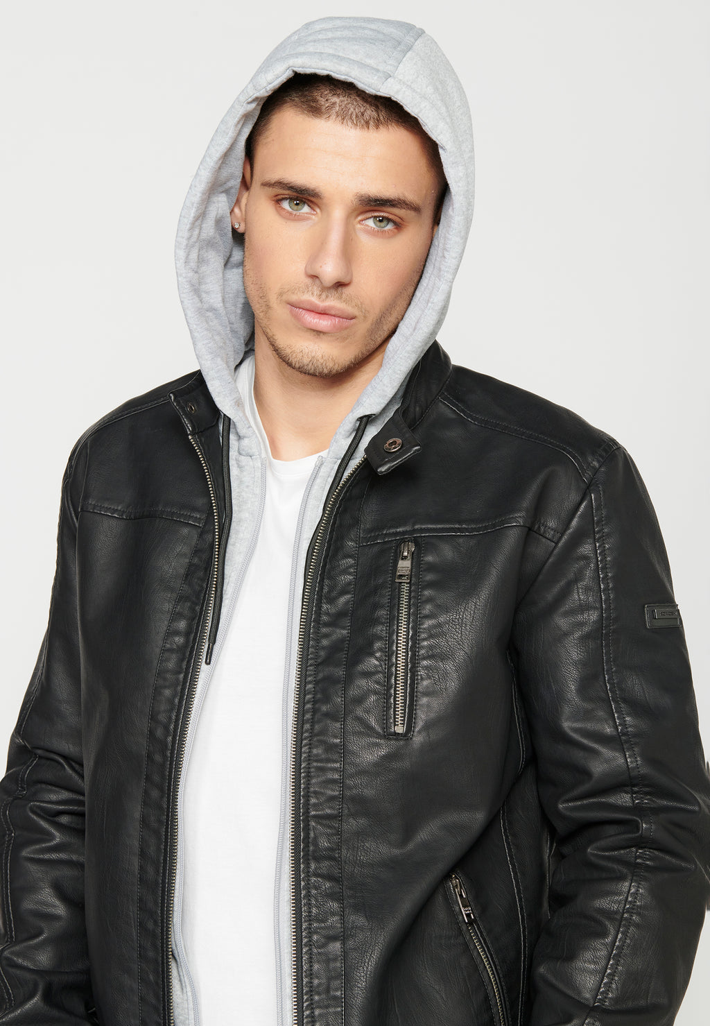 Immagine 12 per il prodotto 2311JA10 con colore 000003