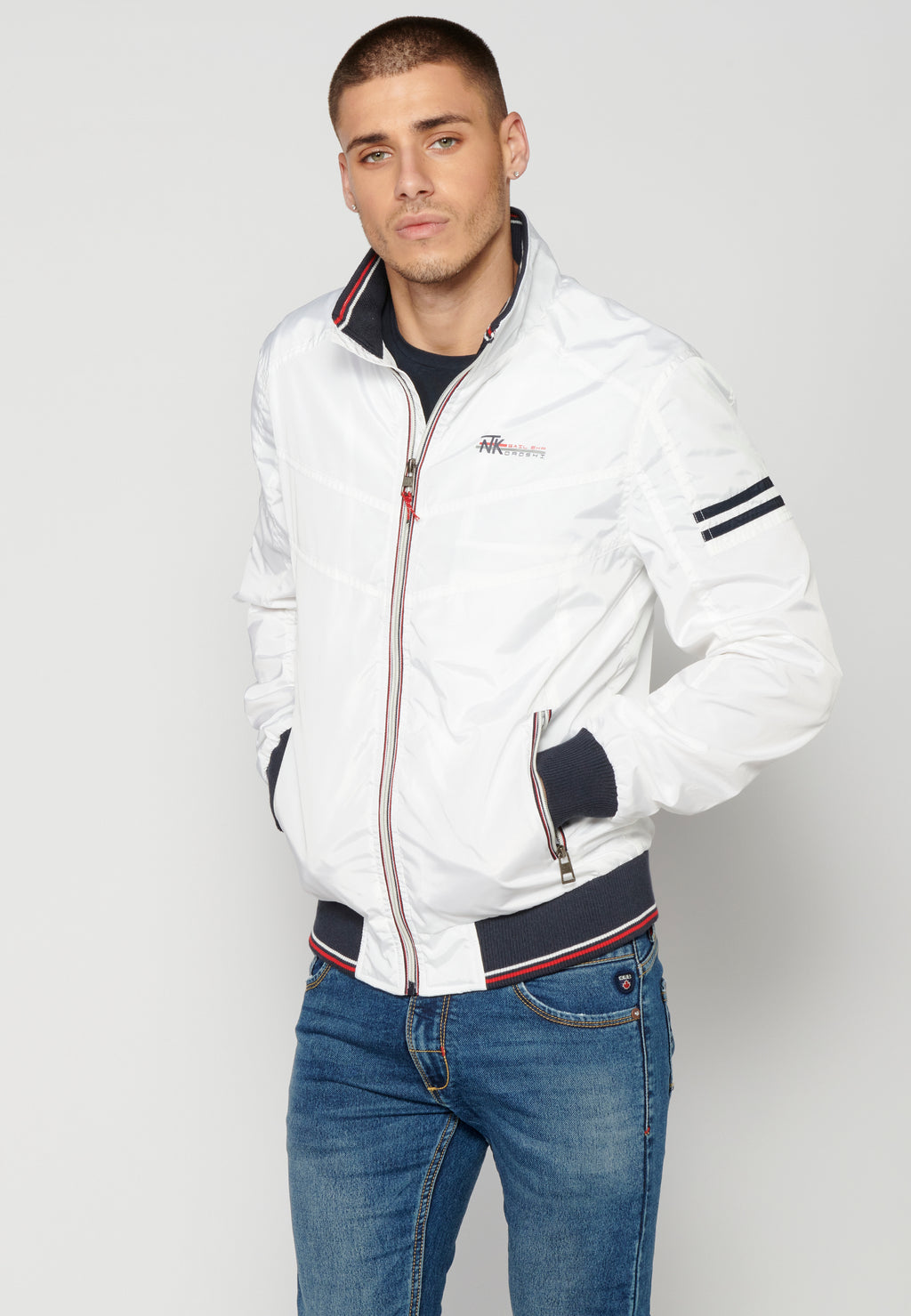 Image 5 for product 2311JA12 with color 000001