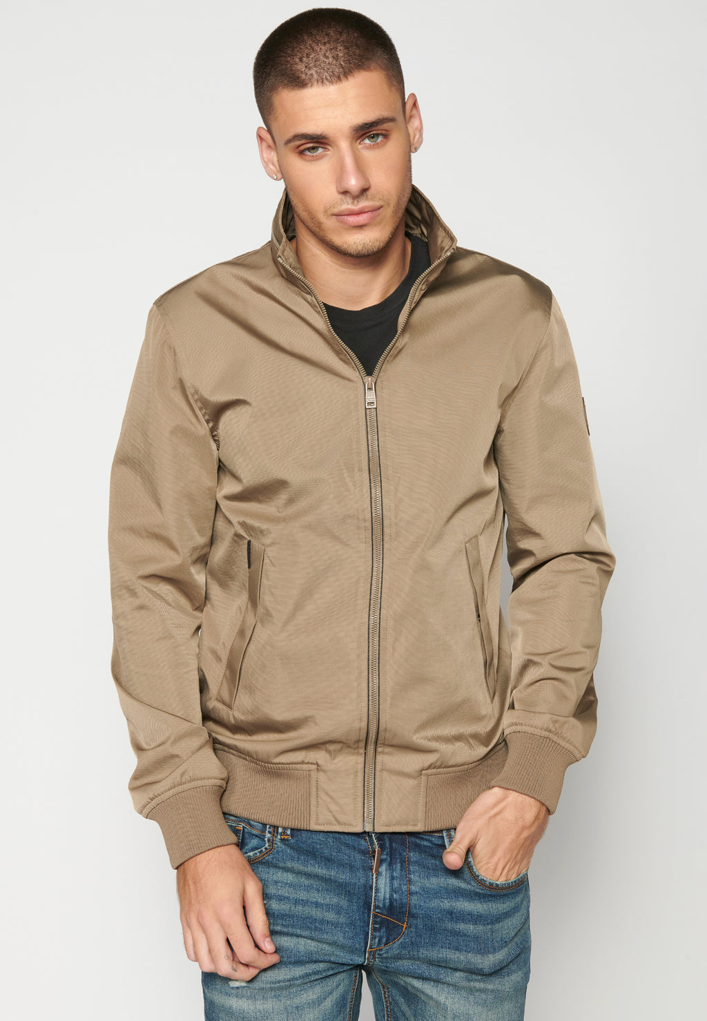 Immagine 9 per il prodotto 2311JA15 con colore 000002