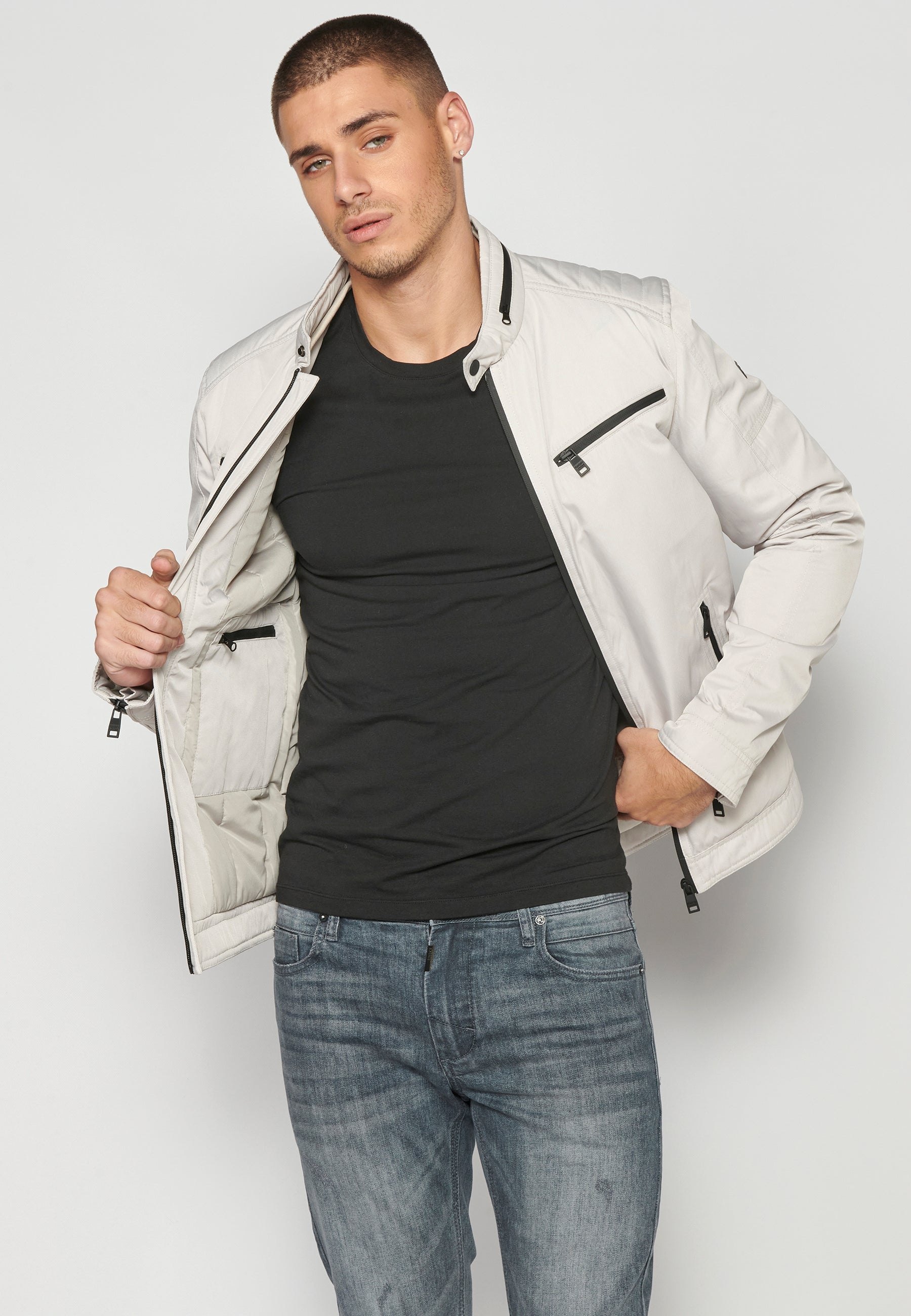 Bild 10 für Produkt 2311JA18 mit Farbe 000062