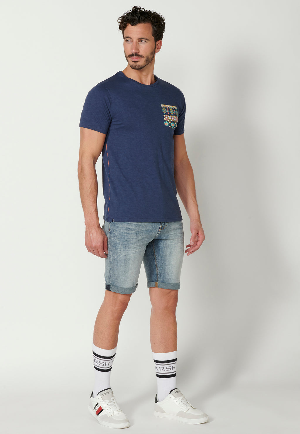 Camiseta manga corta cuello redondo bolsillo etnico hombre indigo - Koroshi 2311MC46