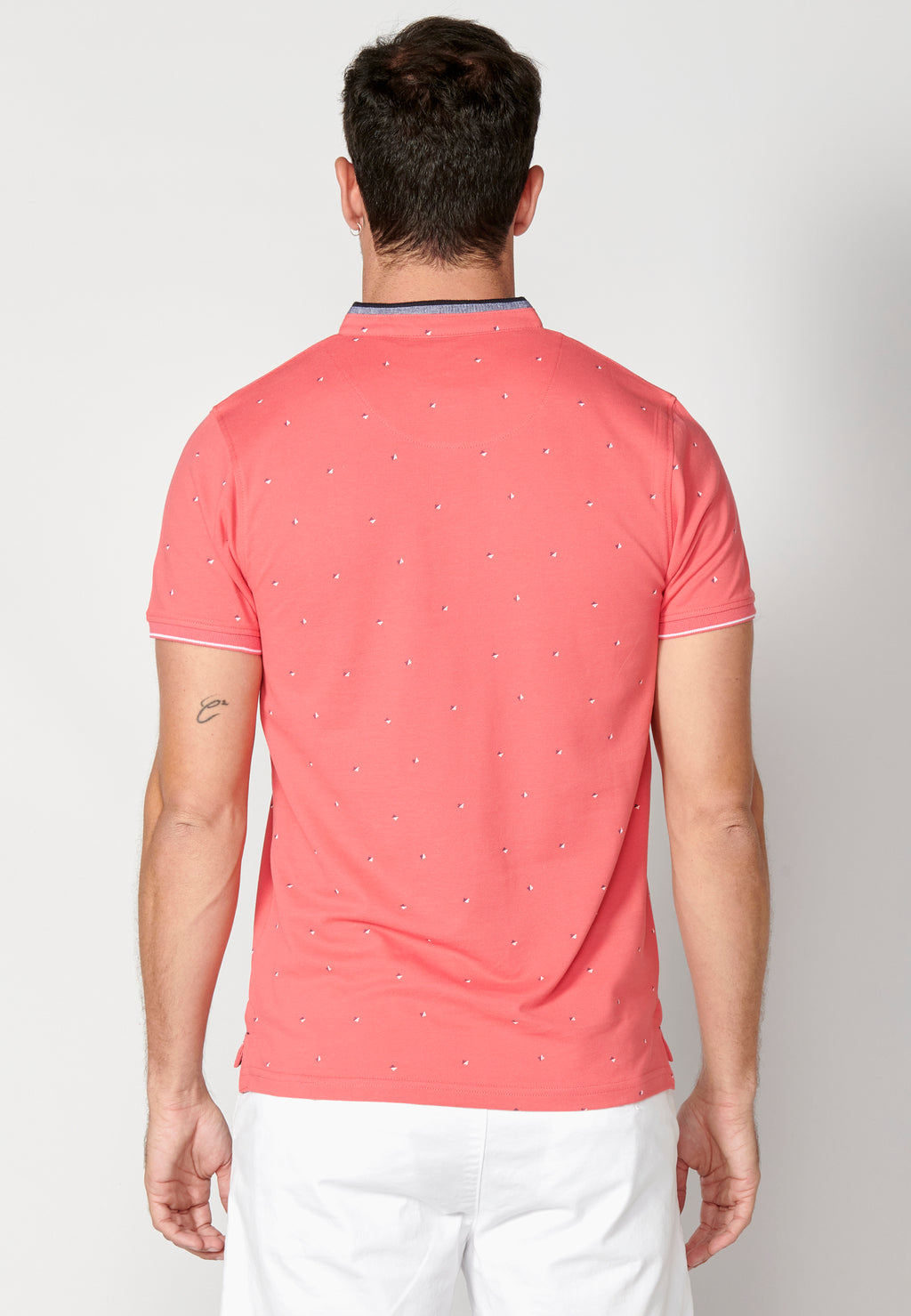 Polo manga corta cuello mao estampado hombre coral - Koroshi 2311PC22