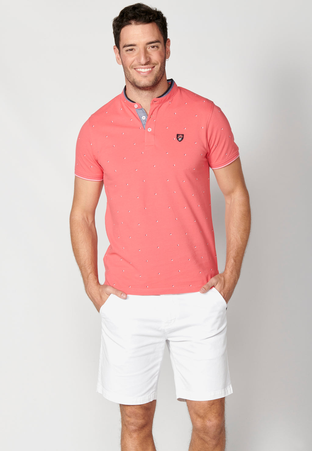 Polo manga corta cuello mao estampado hombre coral - Koroshi 2311PC22