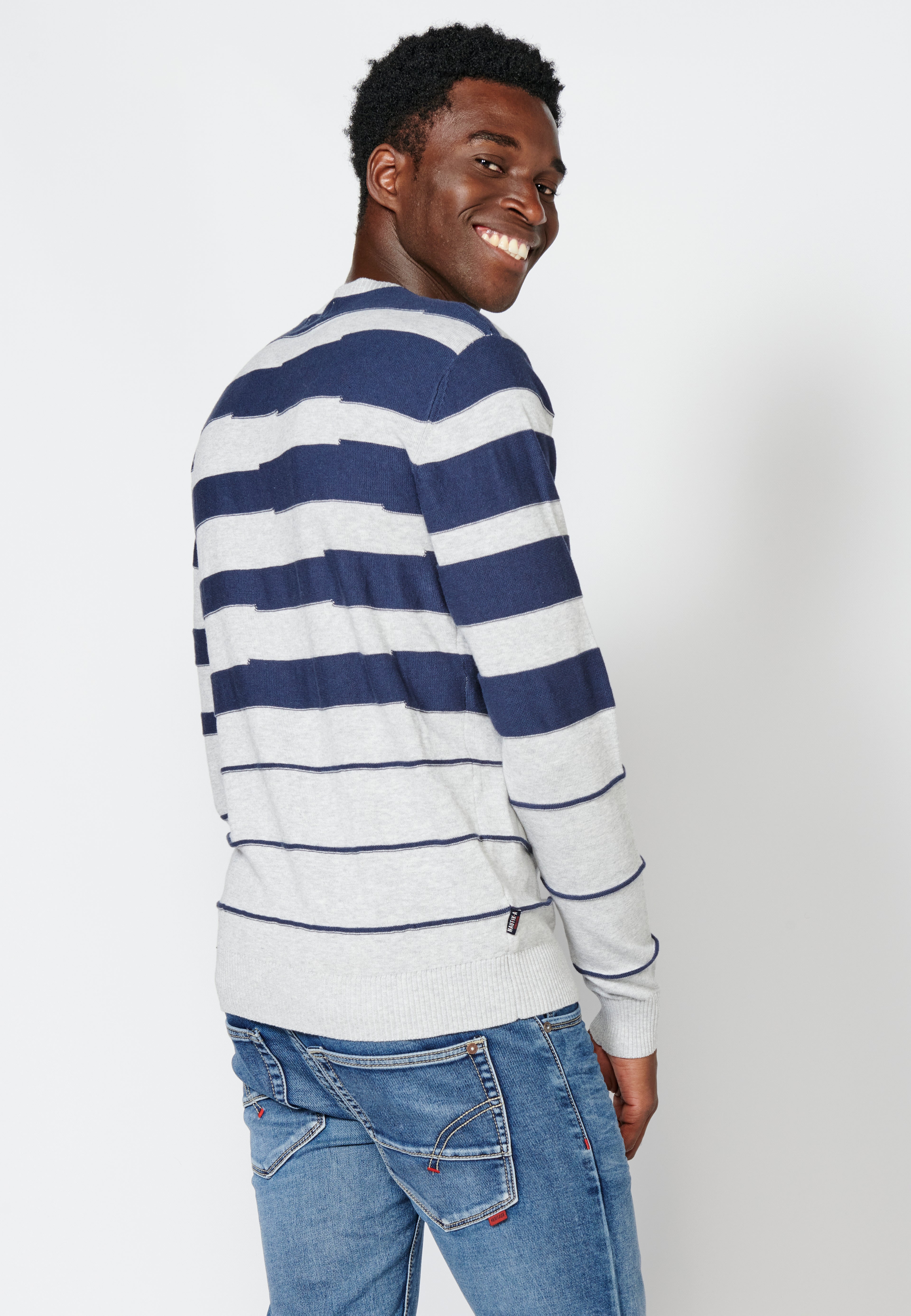 Pull rayé en coton à manches longues pour hommes