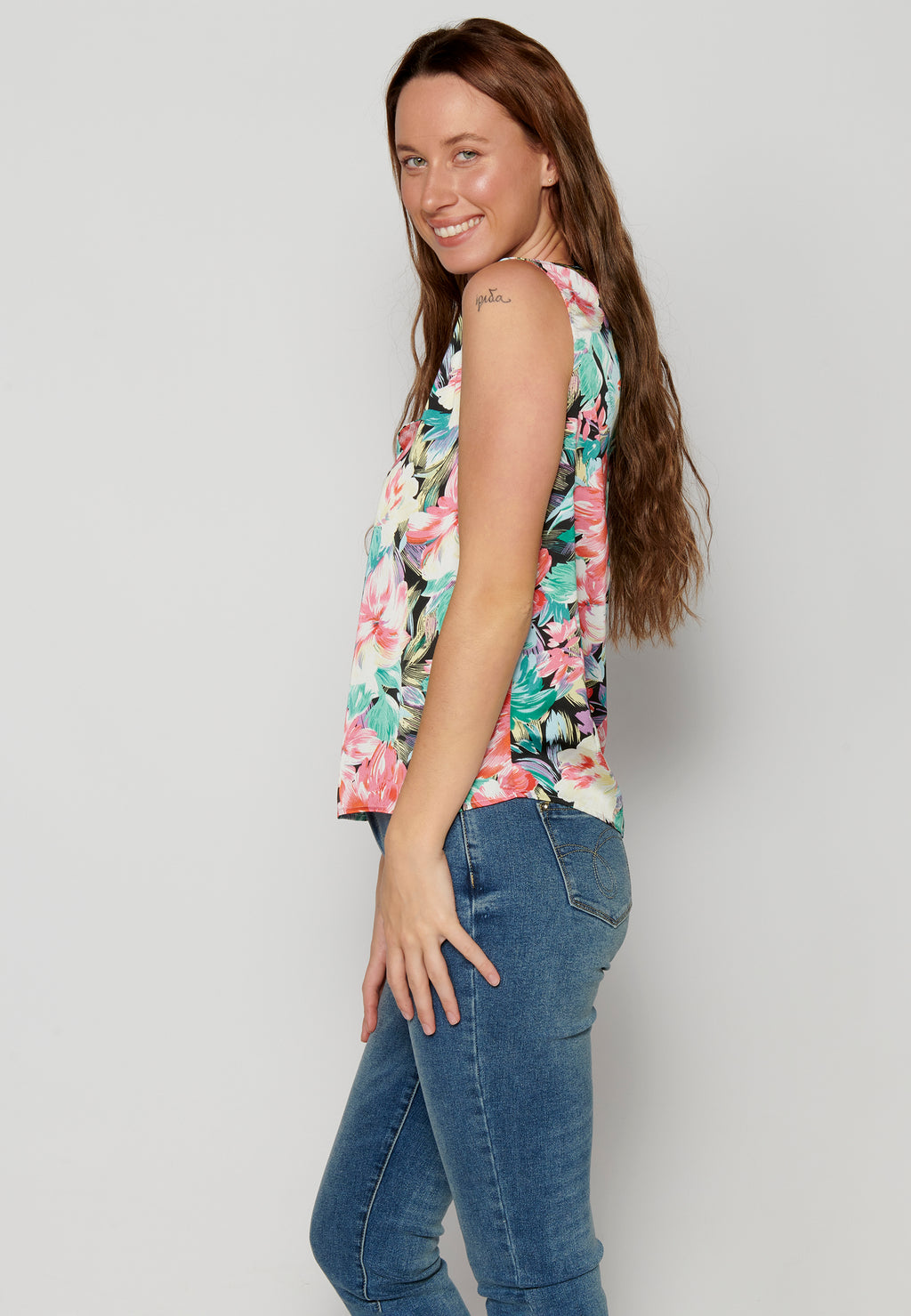 Immagine 5 per il prodotto 2312BL82 con colore 000323