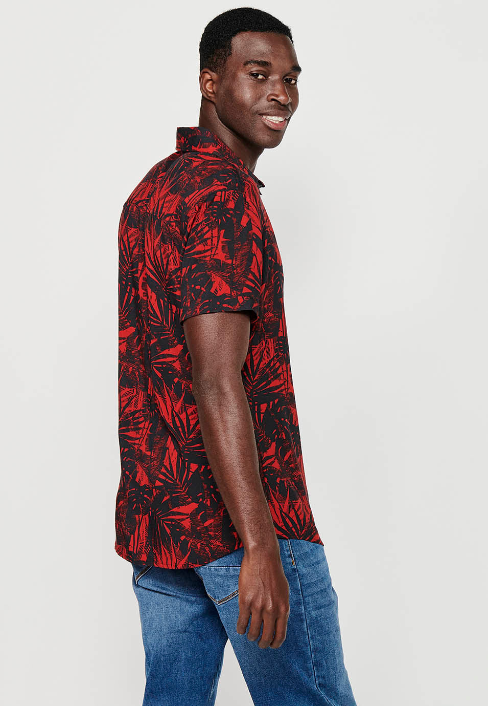 Camisa tropical cuello cubano manga corta hombre roja - Koroshi 2411CC36