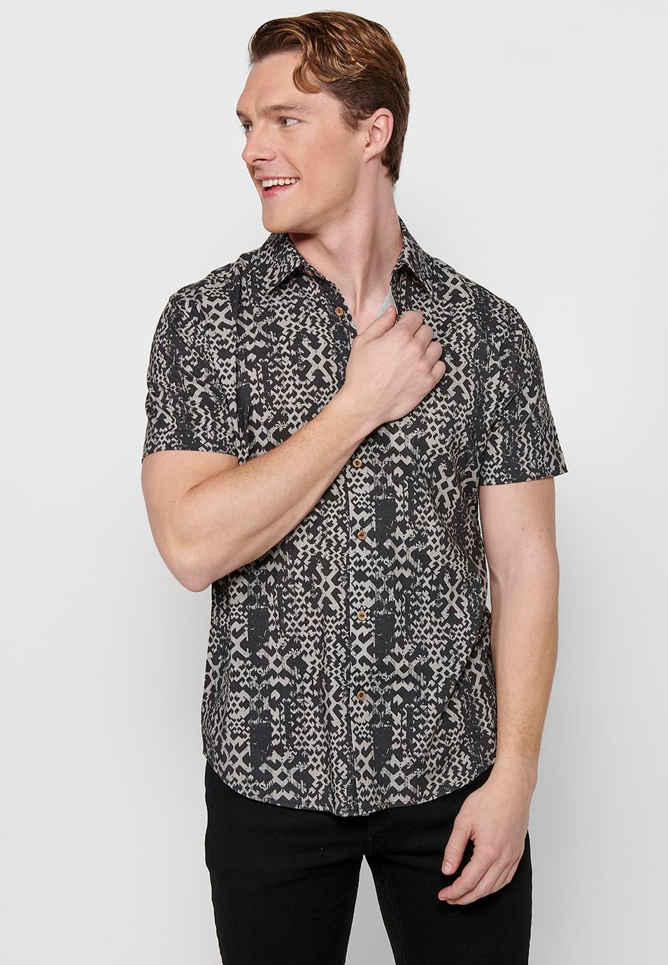 Camisa estampat abstracte màniga curta home pedra - Koroshi 2411CC39