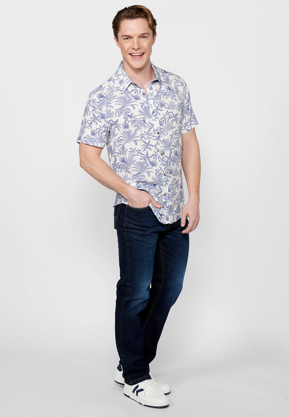 Image 2 for product 2411CC44 with color 000006