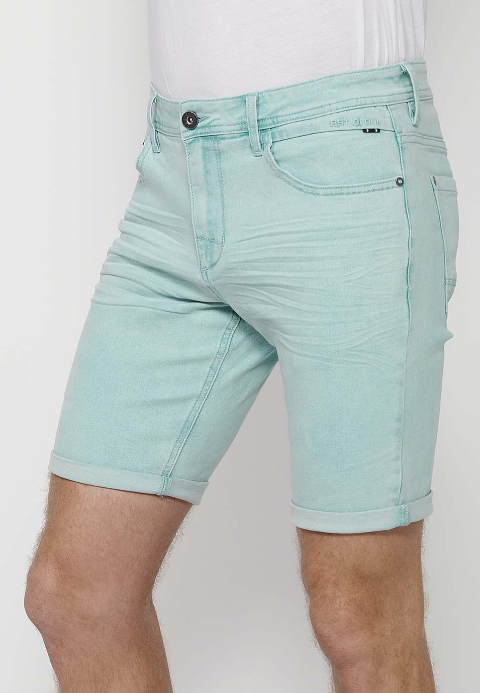 5-pocket Bermuda shorts with turn-up finish for men, aqua blue - Koroshi 2411PS05