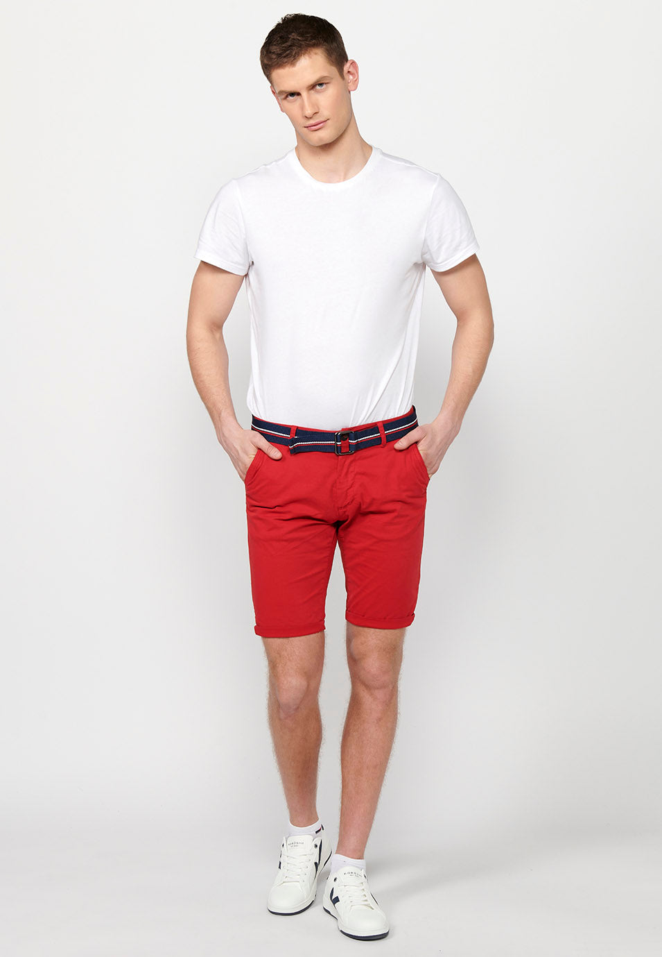 Bermuda con cintura rossa da uomo - Koroshi 2411PS07
